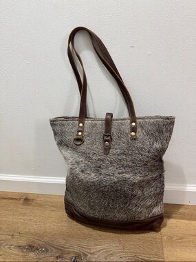Myra cowhide Gray & Brown Leather Tote Bag